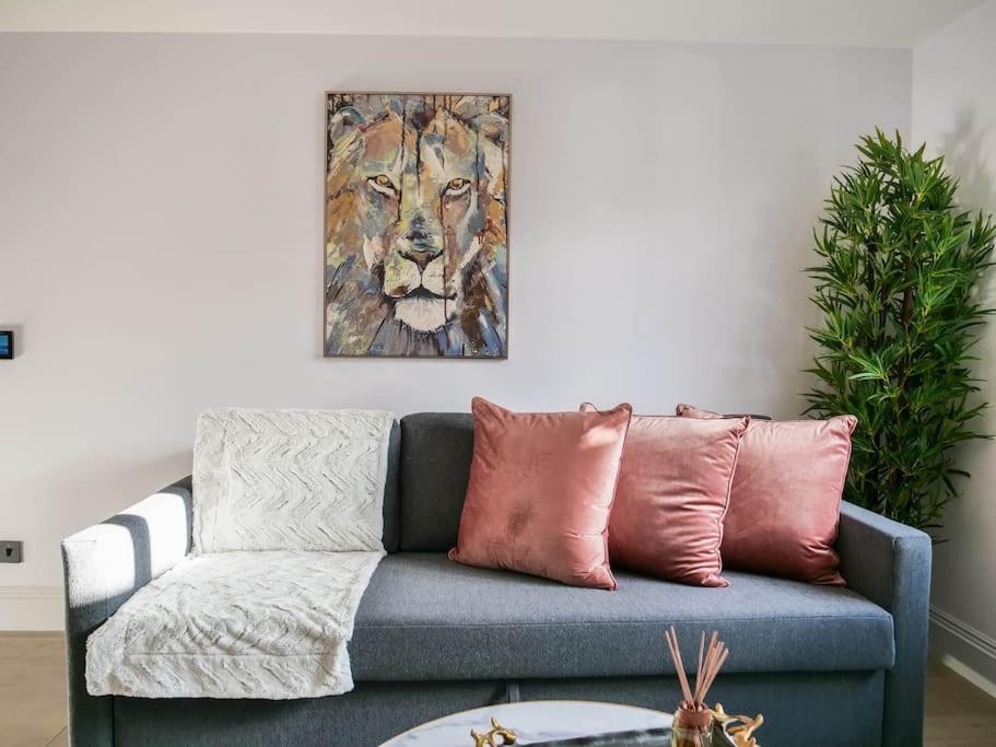 Stylish Retreat For Your Short Getaway London Eksteriør billede